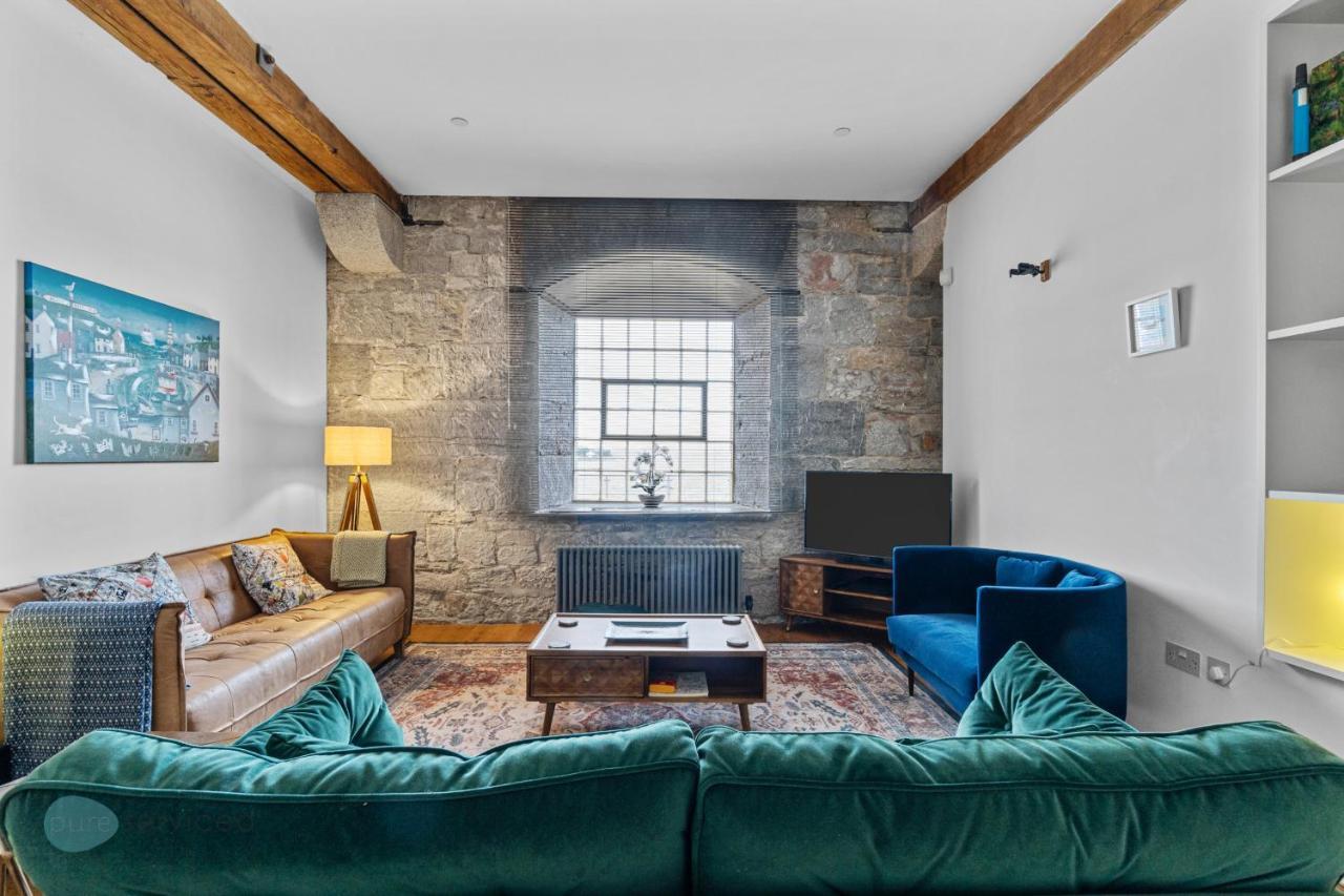 2 Bed- Edgcumbe View By Pureserviced Lejlighed Plymouth Eksteriør billede